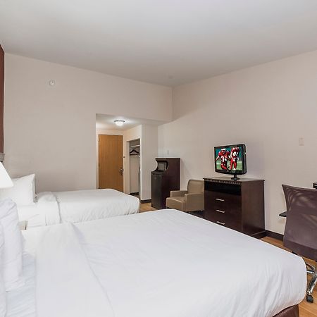 Red Roof Inn & Suites Mt Holly - Mcguire Afb Westampton Eksteriør bilde