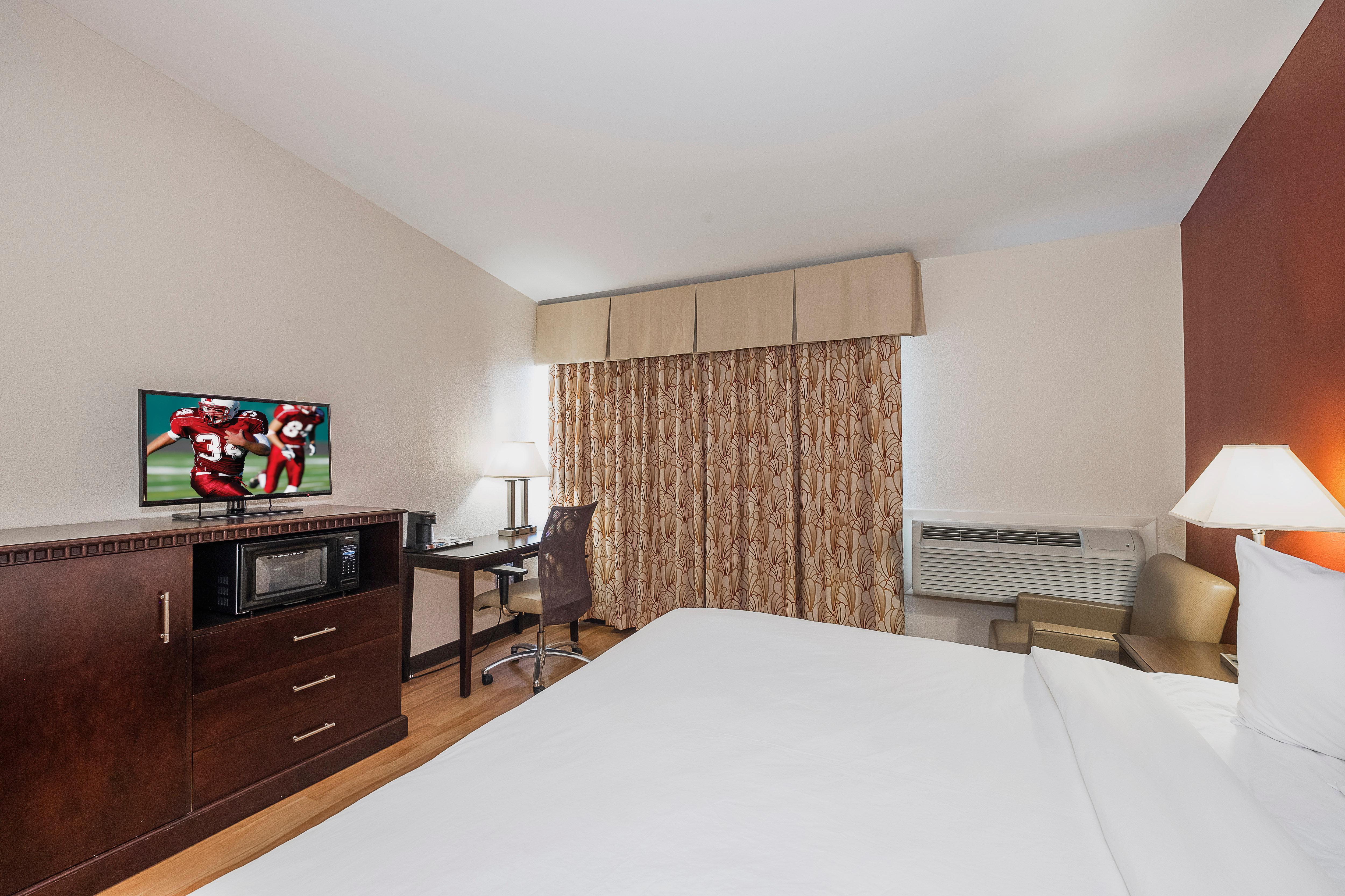 Red Roof Inn & Suites Mt Holly - Mcguire Afb Westampton Eksteriør bilde