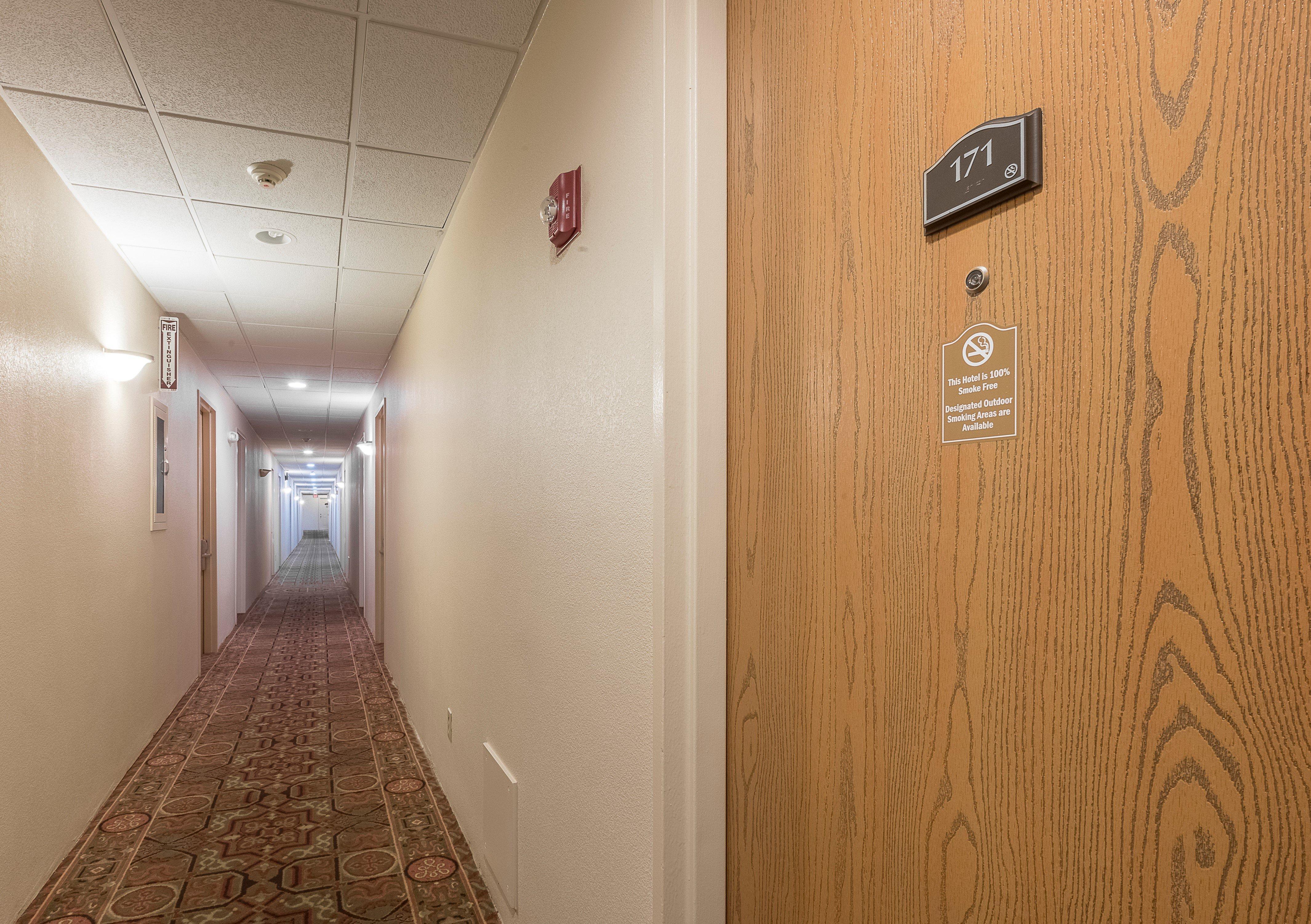 Red Roof Inn & Suites Mt Holly - Mcguire Afb Westampton Eksteriør bilde
