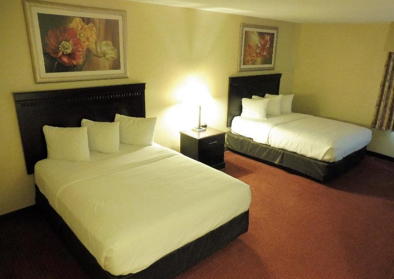 Red Roof Inn & Suites Mt Holly - Mcguire Afb Westampton Eksteriør bilde